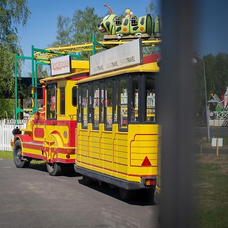 Nallikari Holiday Village Cottages オウル エクステリア 写真